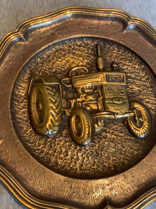 старо бронзово пано за стена трактор FORD