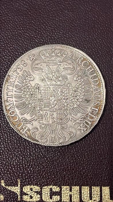 Vand moneda de argint