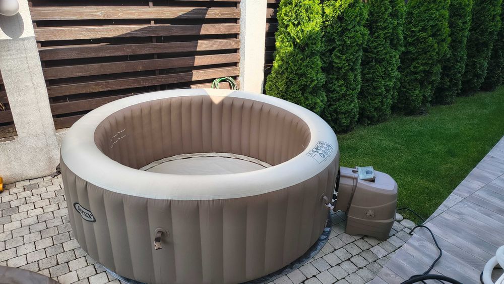 Piscina gonflabila Spa cu hidromasaj