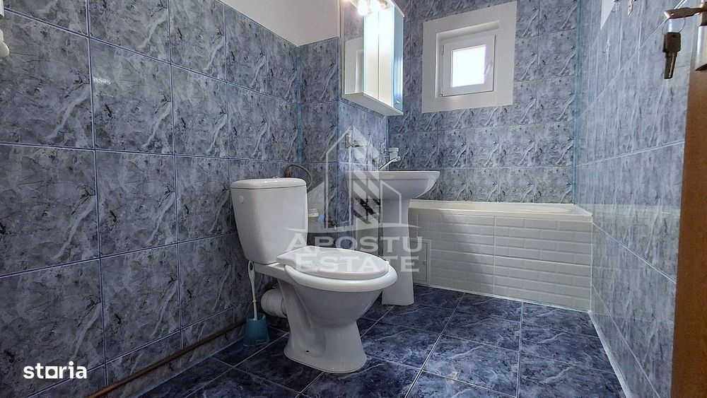 Apartament 3 camere,decomandat, nemobilat, Confectii