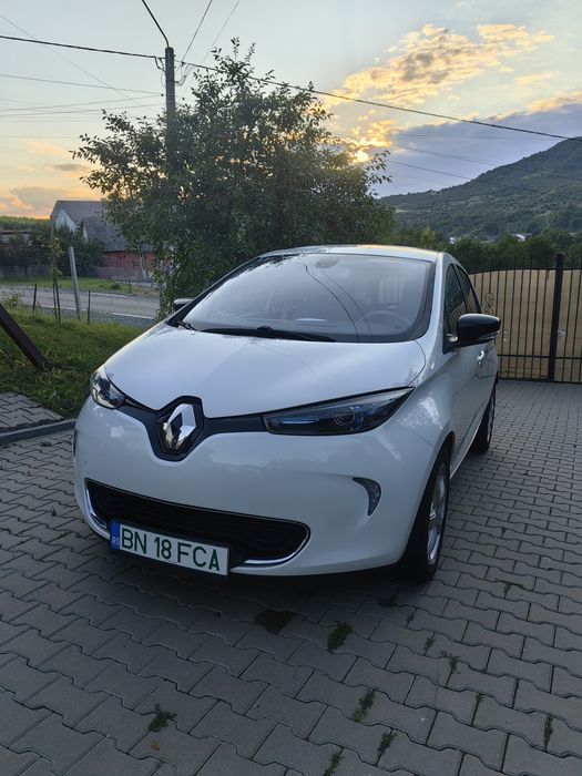 RENAULT Zoe 2015 — imagine 3