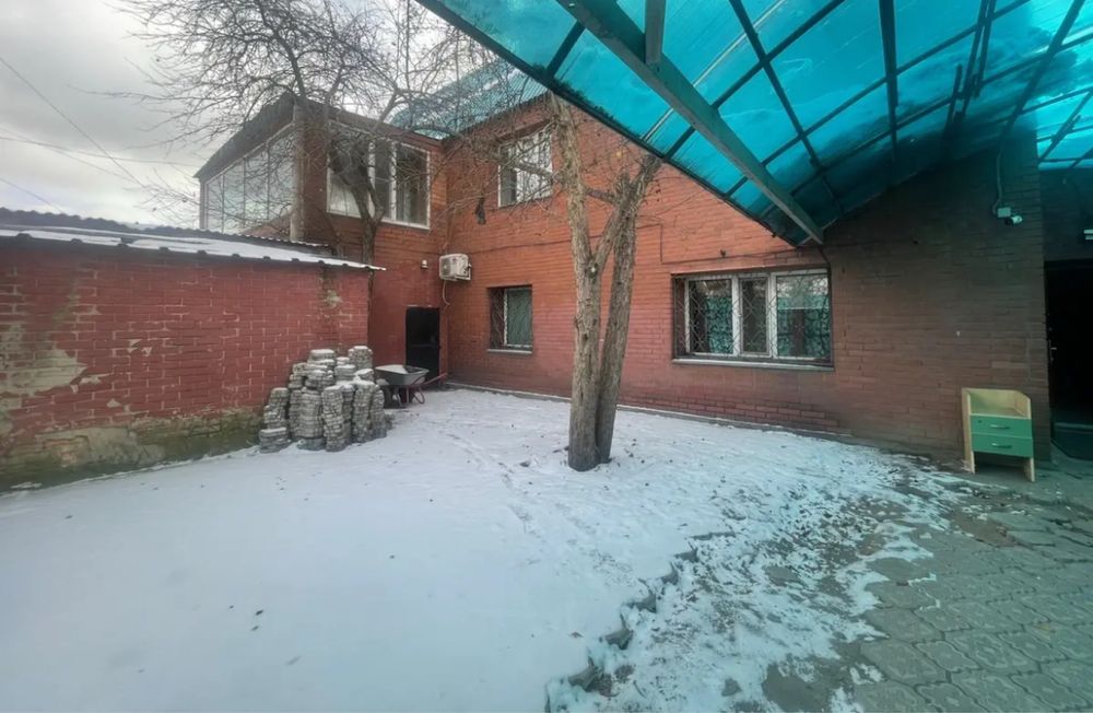 Продам 2х этажный котедж