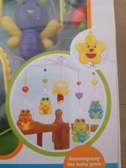 Музикална въртележка за легло