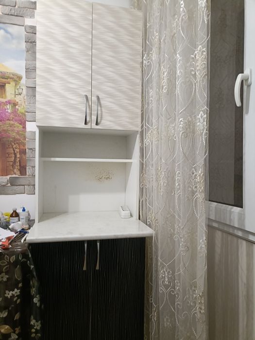 Кухонный шкаф б/у