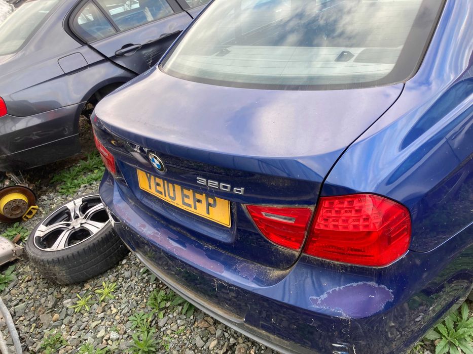 Заден капак и стопове бмв е90 фейслифт диодни