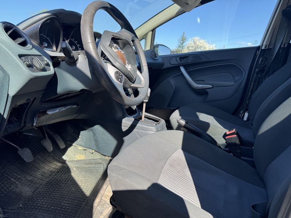 Ford Fiesta 7 1.25 на части