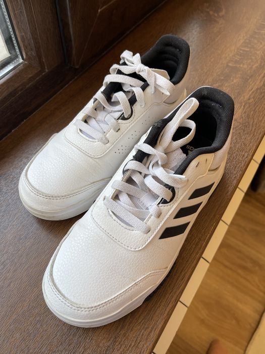 Кроссовки adidas детские 37 размер