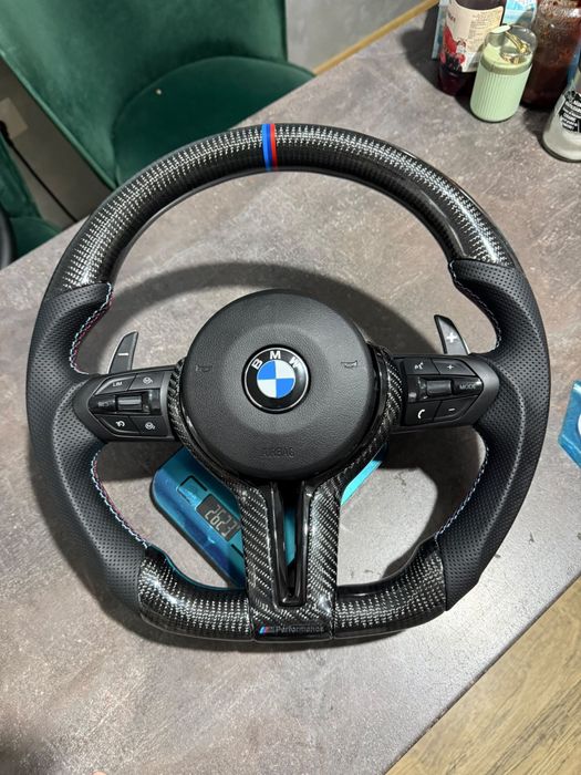 Volan m bmw f10 carbon