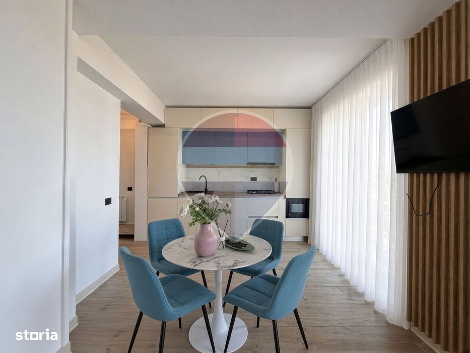 Unic | Alezzi infinity - Vedere frontala la mare
