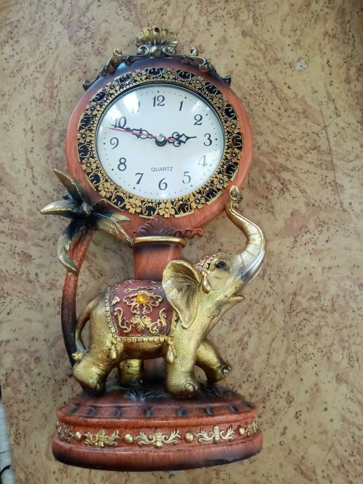 Часовник слонче,работещ,подходящ за подарък