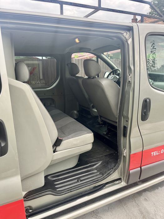 Opel Vivaro L2H2 – 2009