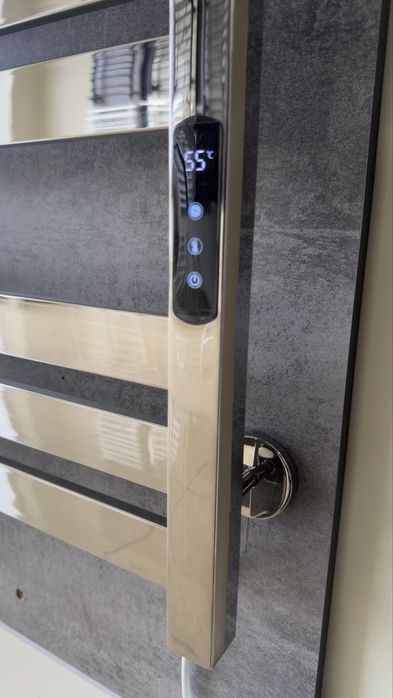 Полотенцесушитель электрический METRIX от производителя.