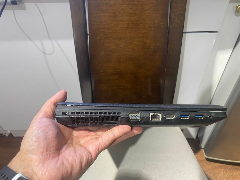 Отличный Lenovo intel 2020M/SSD