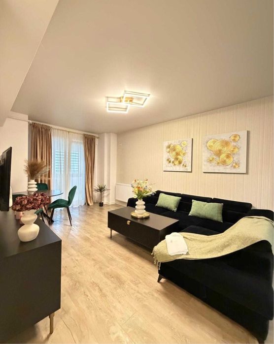 Regim hotelier centru | Apartamente moderne | Parcare + self check-in