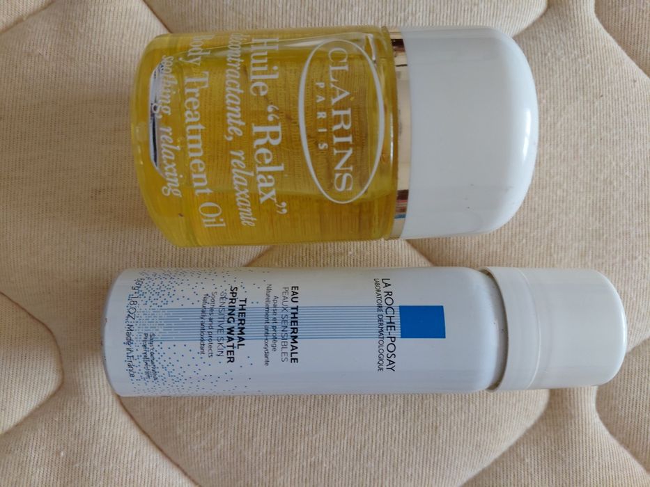 Ulei de corp Clarins si apa termala