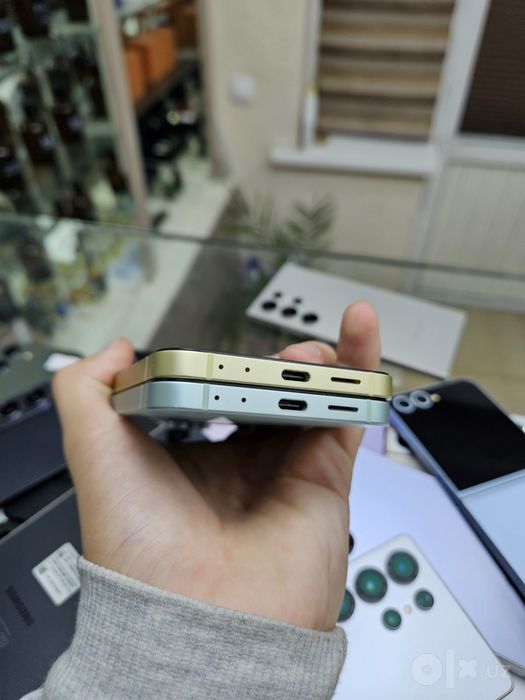 Samsung Z flip6 5