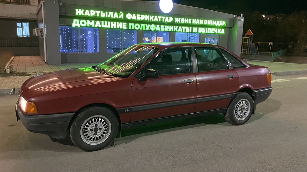 Продам Ауди 80 б3