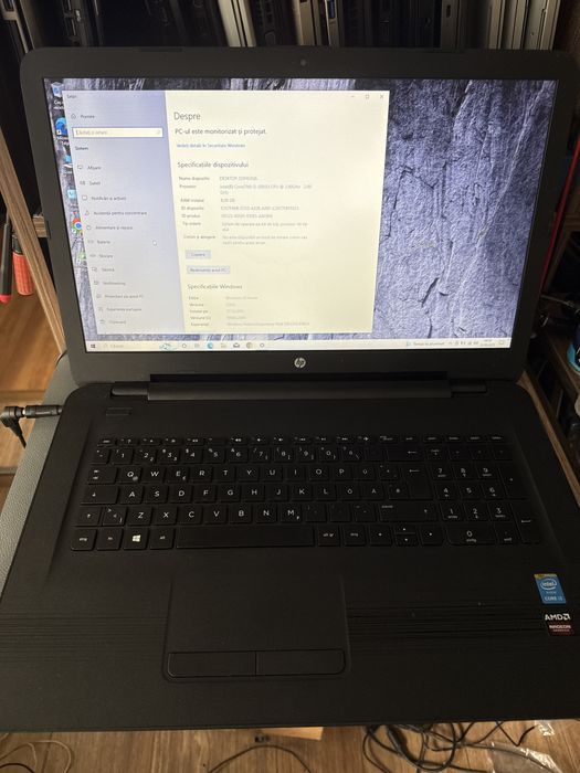 Laptop HP 17 i3 5gen 8g 256g ssd Radeon 2g