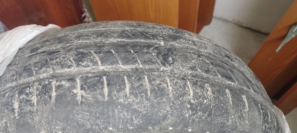 Продам Pirelli 195/65 r15