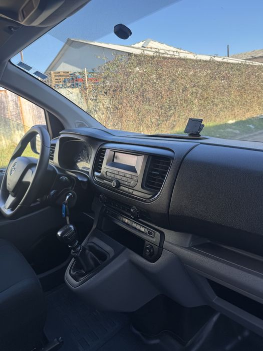 Opel vivaro 2020 2.0d 6 locuri lung