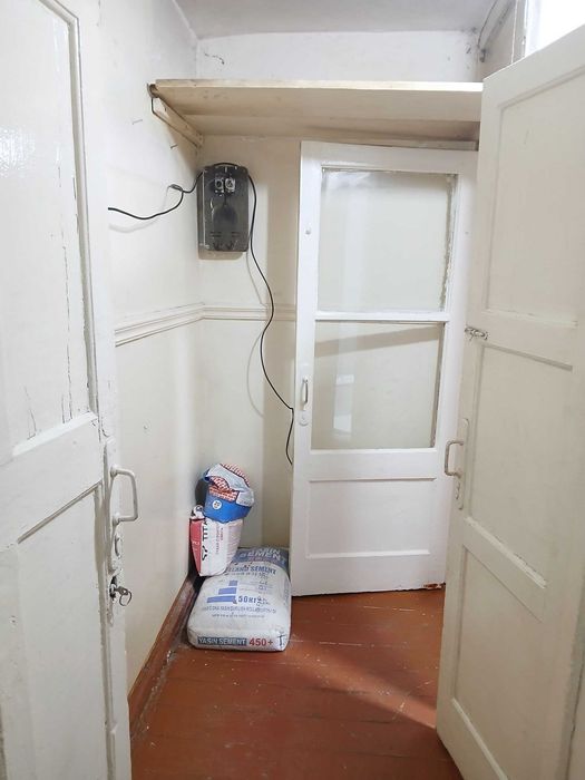 Магазин килса булади йул буйида 2 хонали 3 хонага