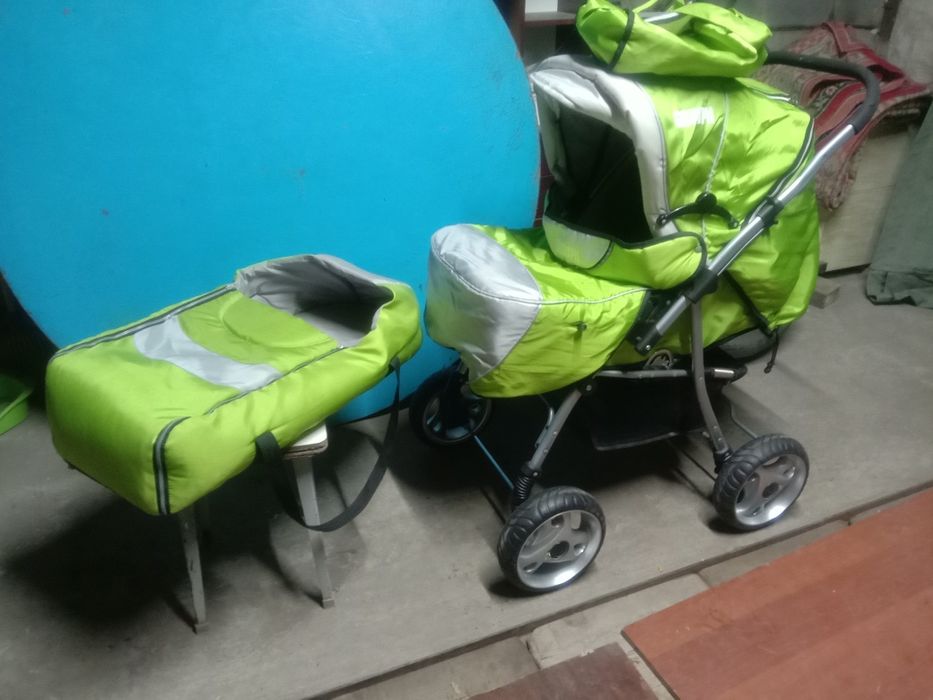 Детская коляска зима-лето