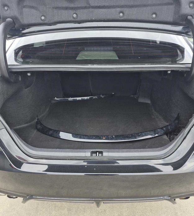 продам Toyota Camry 2023