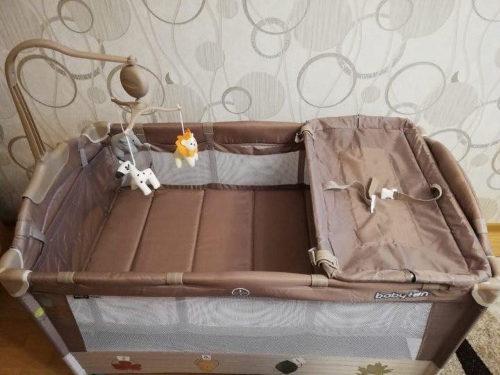 Манеж  как кровать