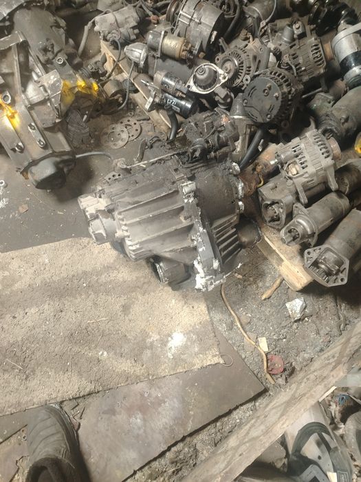 Продам каробку на галант 7