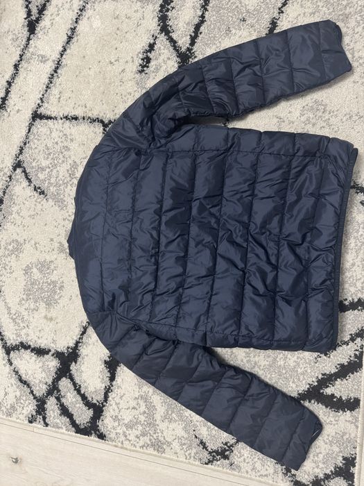 Geaca tommy hilfiger  marimea xl de copii