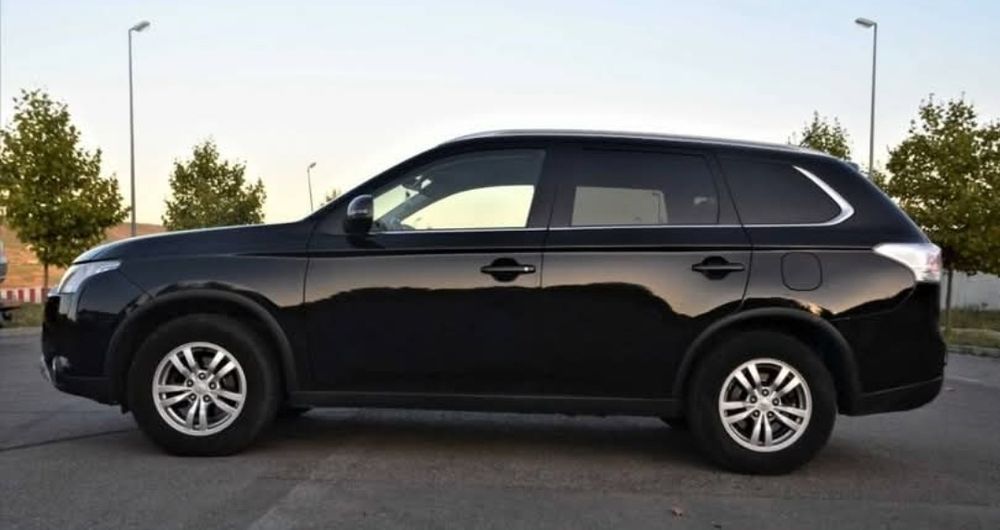 Mitsubishi Outlander 3, 2014, 4x4