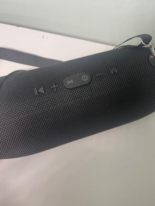 Музыкальная колонка