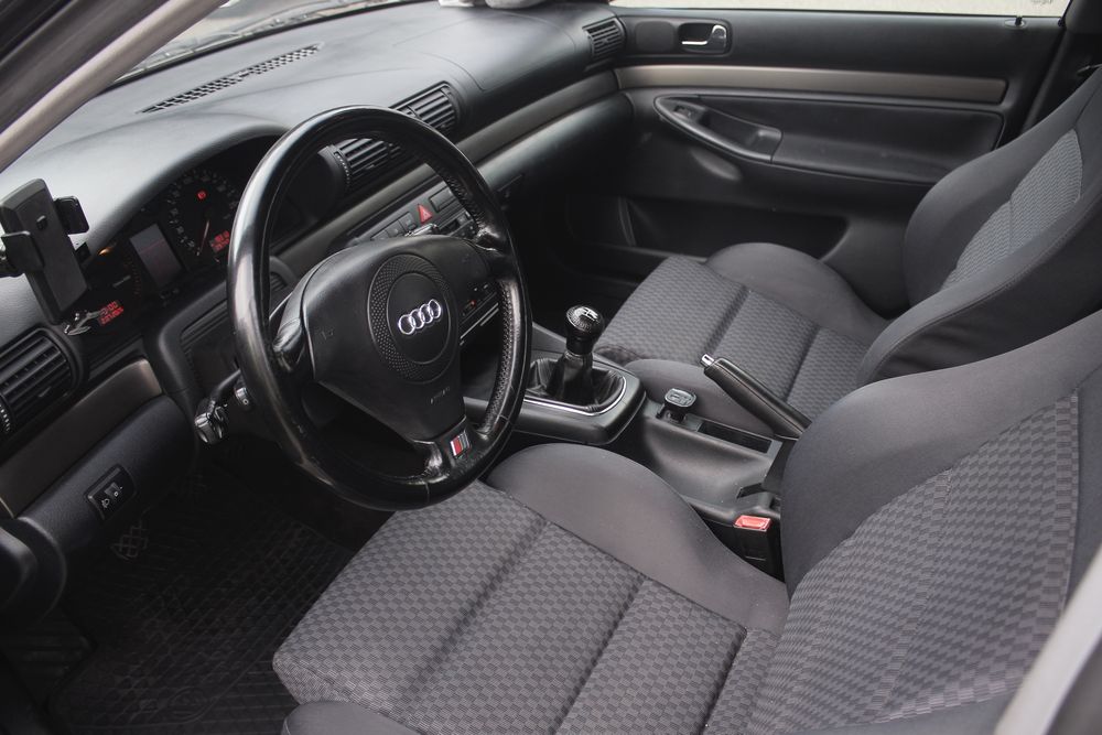 AUDI A4 Avant 2001 — imagine 5
