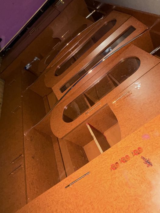 Vând mobila din anunț, pentru detalii contactați mă