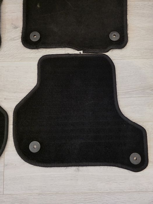 Covorase mocheta originale Skoda Octavia 2