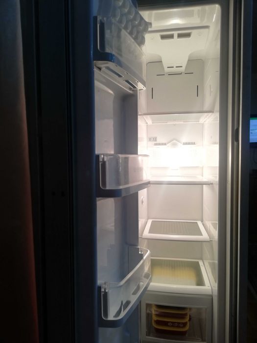 продам холодильник/морозильник LG