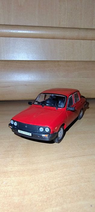 Machete scra 1:43 metal