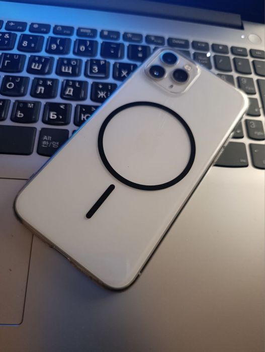 Ipxone 11 pro ideal 83%