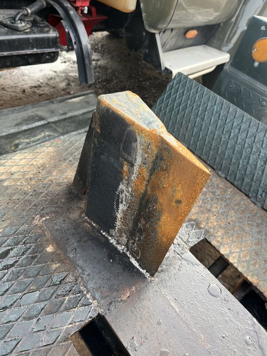 Дровокол прицеп          .