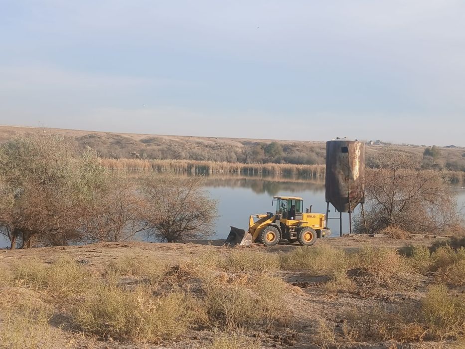 Услуга погрузчика,Камаз,трактор,Хово