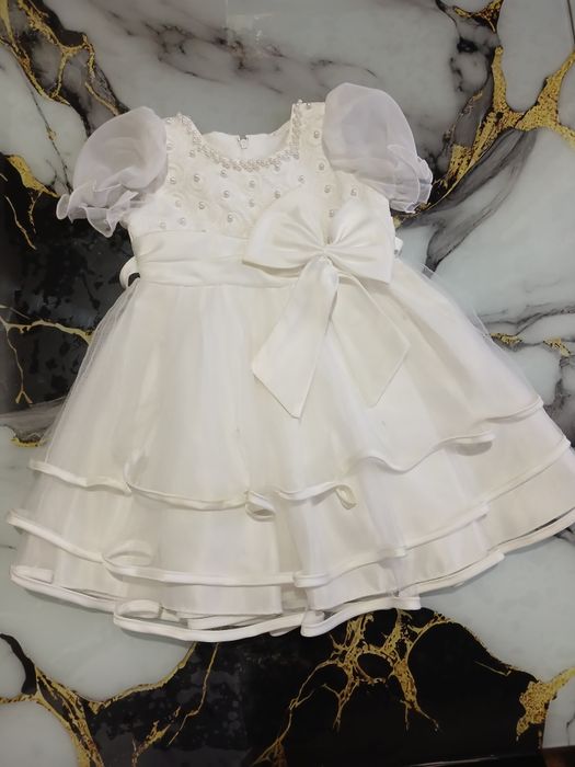 Продам платья для девочки