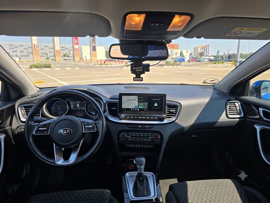 Kia Ceed GT line  plug in hybrid Garantie istoric service înmatriculata, fiscal.