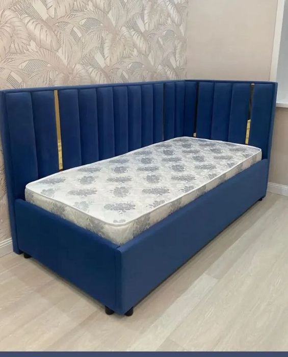 Kravatlar bir kishilik