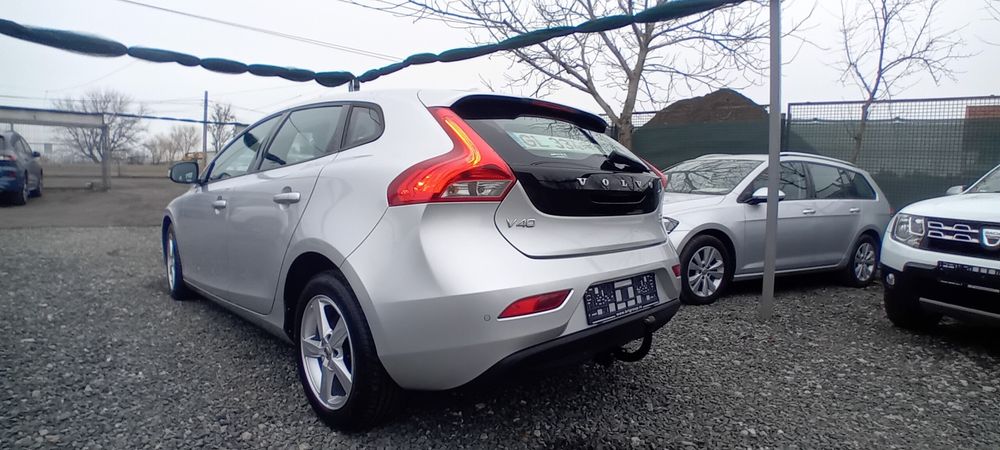 Volvo V40 Volvo V40/Euro6/2.0 L/Diesel/120cp/D2/2017 KM  REALI  FACTUR