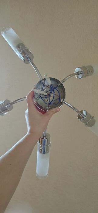 Люстра потолочная 5 палая