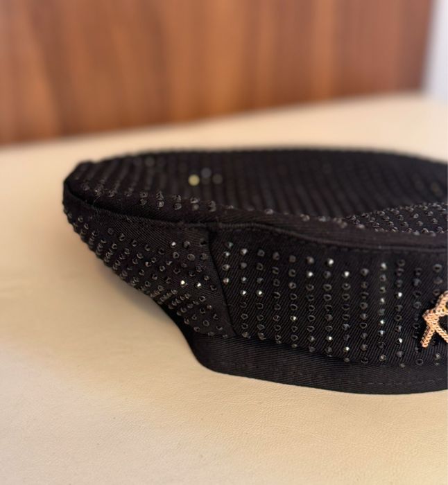 RB Шапки Ruslan Baginskiy