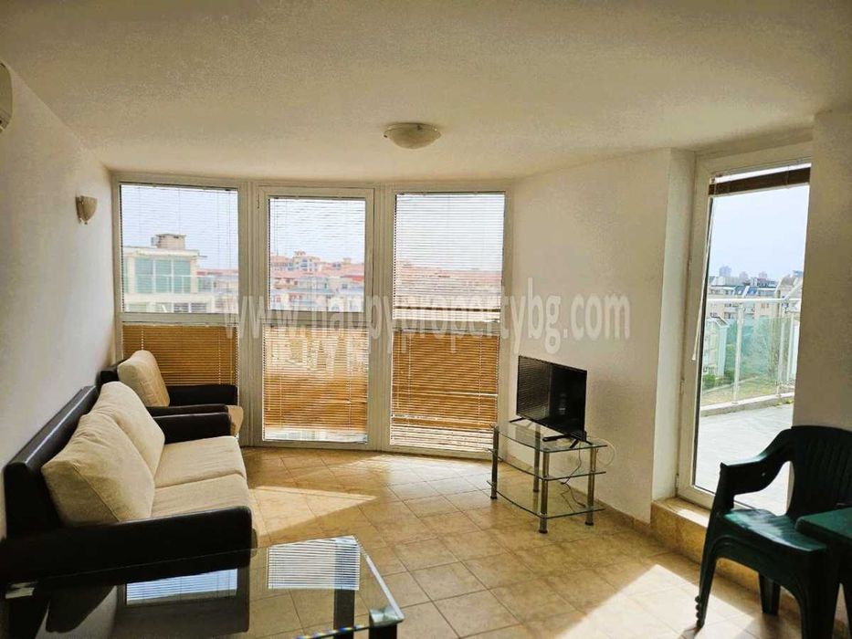 Продава се Двустаен апартамент в к.к. Слънчев бряг - 63 кв.м за 913 €/кв.м - Снимка #1