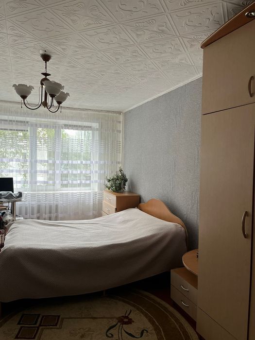 Продам квартиру 3-х комнатную