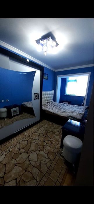 Uy sotiladi Bekobod shahar 11 kvartlda