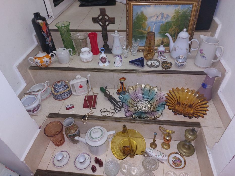 ЛОТ интериорни предмети за колекция декорация